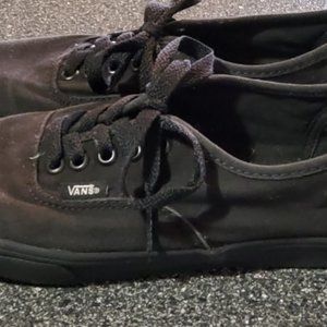 Vans low top shoes